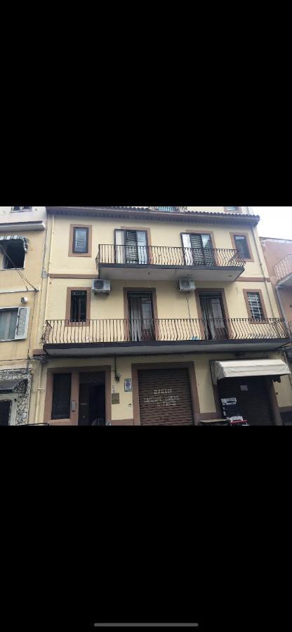 Armonia Lovely Guesthouse タオルミーナ エクステリア 写真